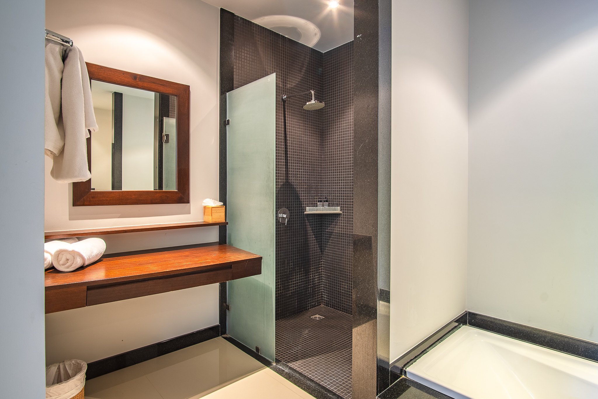 Price reduced from 9,900,000 THB for quick sale 2 bedrooms villa (SUC-1107) image