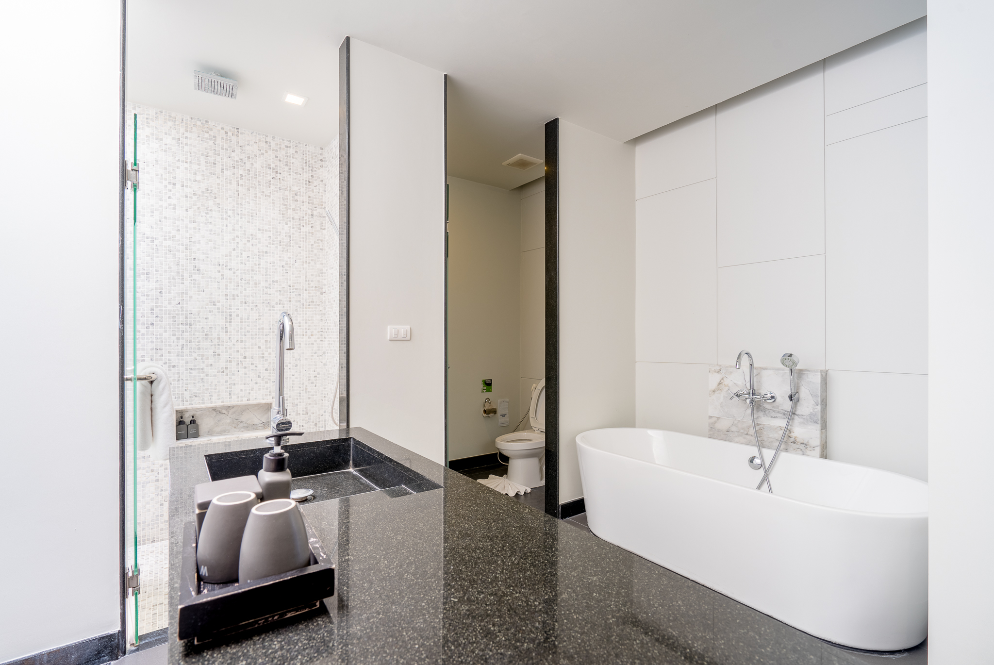 Price reduced from 7,000,000 THB boutique collection pool villas with modern abode. (SUC-1108) image