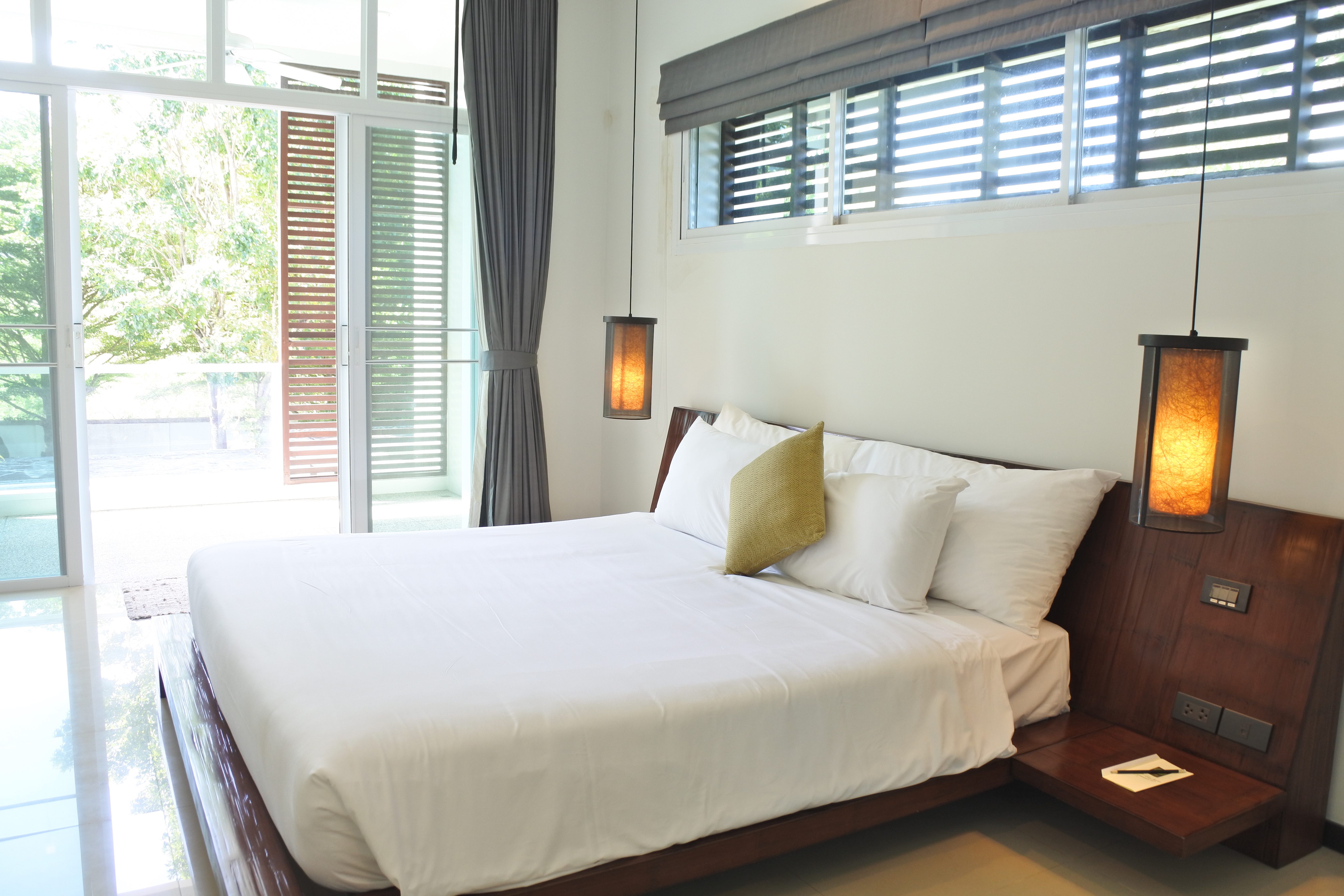 Price reduced from 13,500,000 THB spacious 3 bedrooms duplex condominium (SUC-1110) image