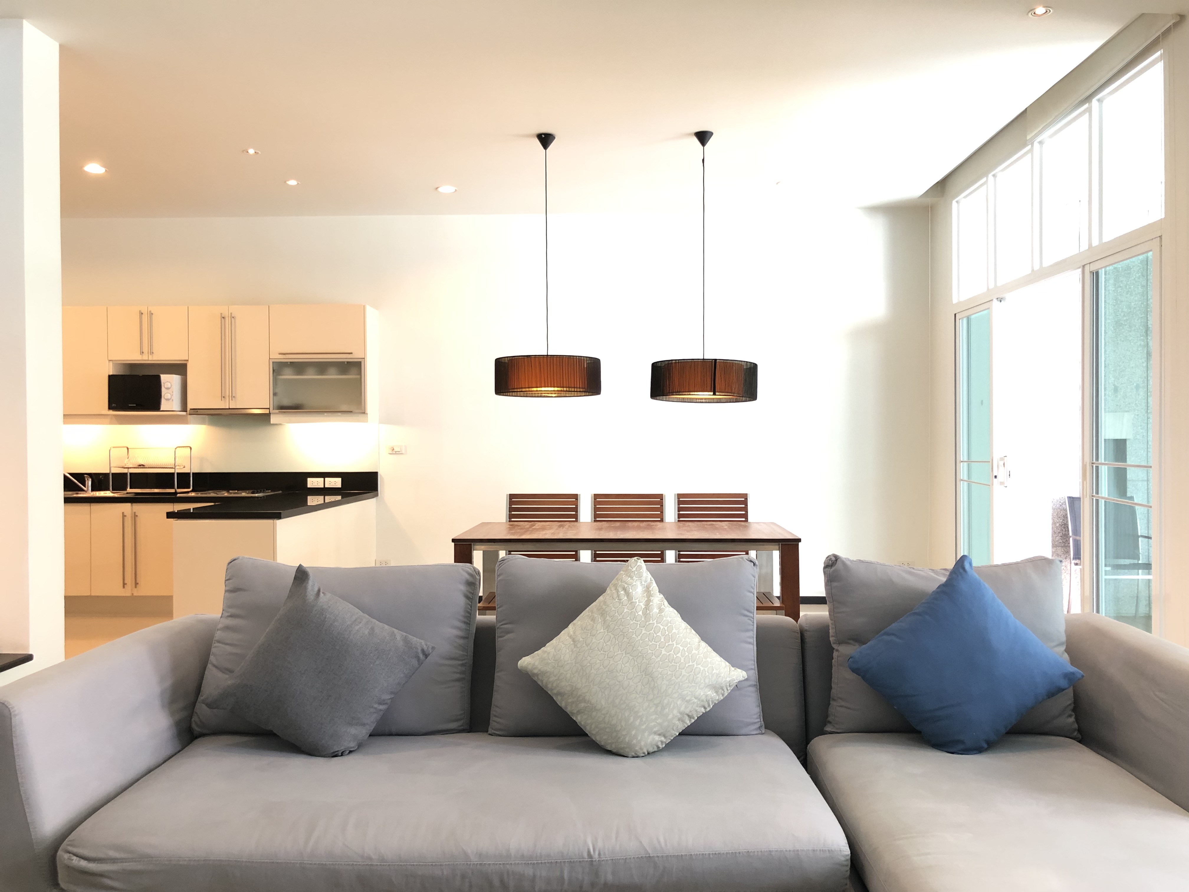 Well-appointed 3 bedrooms duplex condominium-style (SUC-1111) image