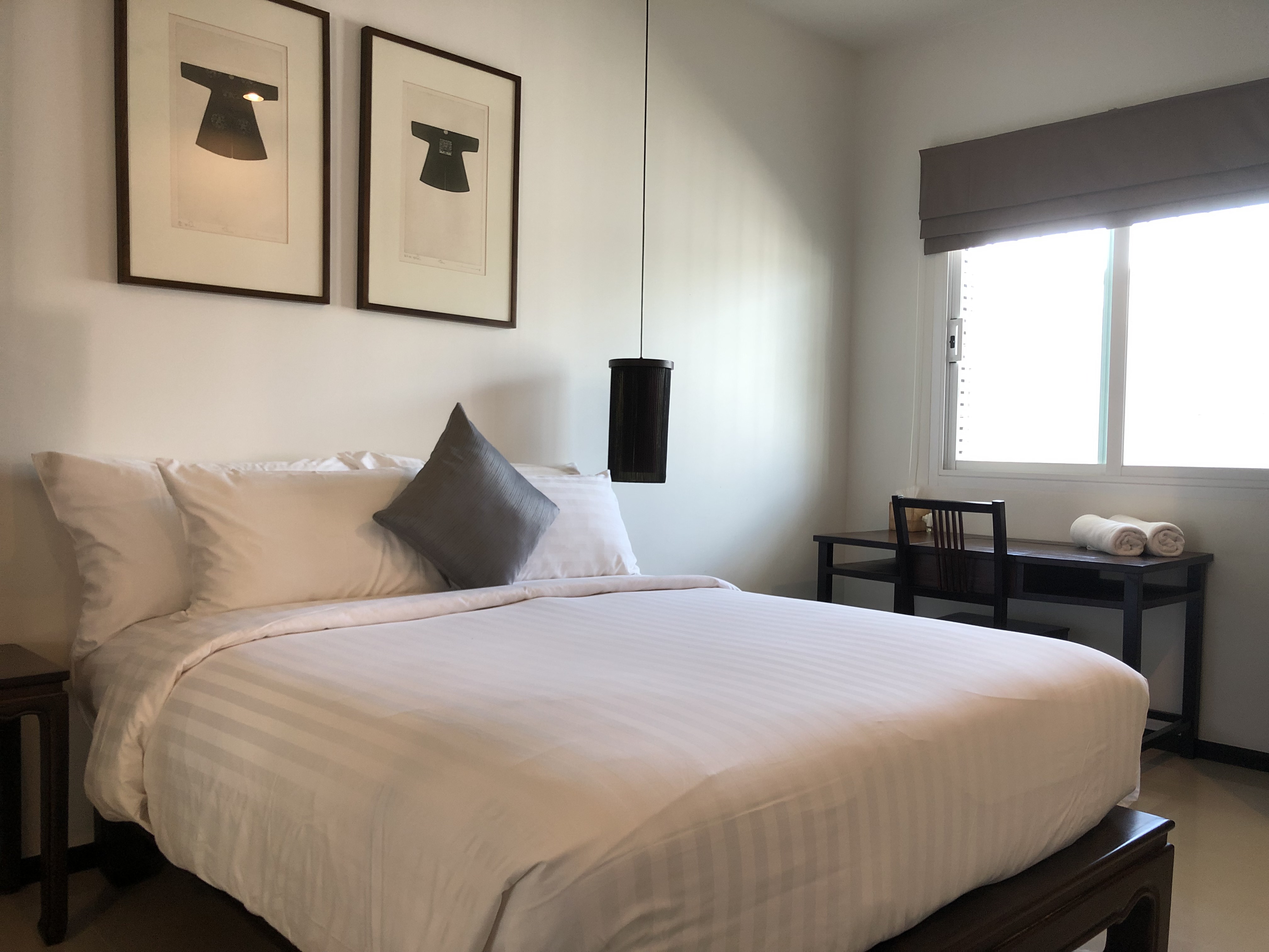 Modern comfort 3 bedrooms duplex condominium-style (SUC-1112) image