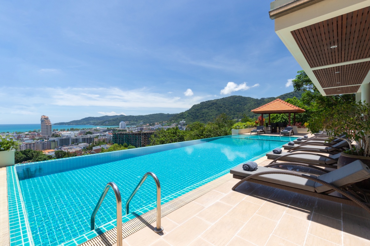 Facing west across the center of patong bay Villa Yoosook (SUC-1118) image