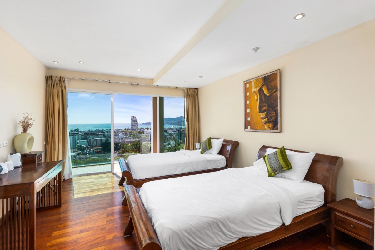 Facing west across the center of patong bay Villa Yoosook (SUC-1118) image