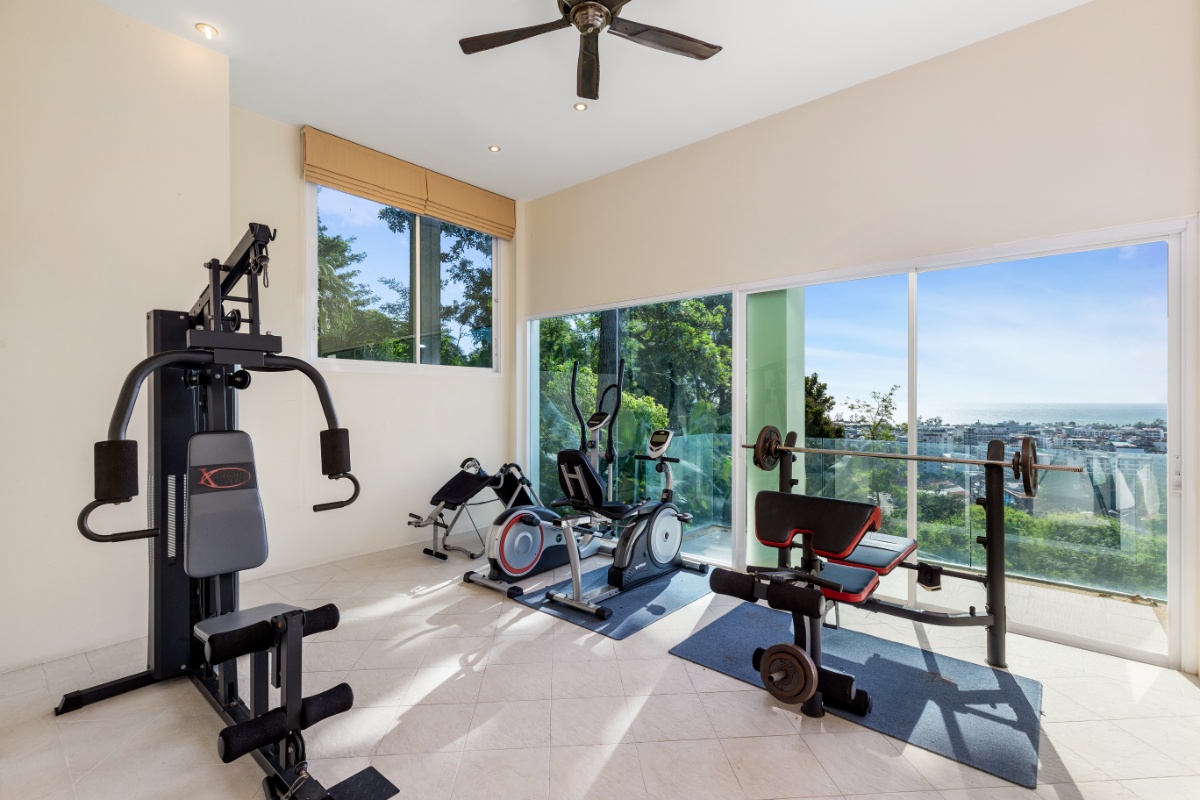 Facing west across the center of patong bay Villa Yoosook (SUC-1118) image