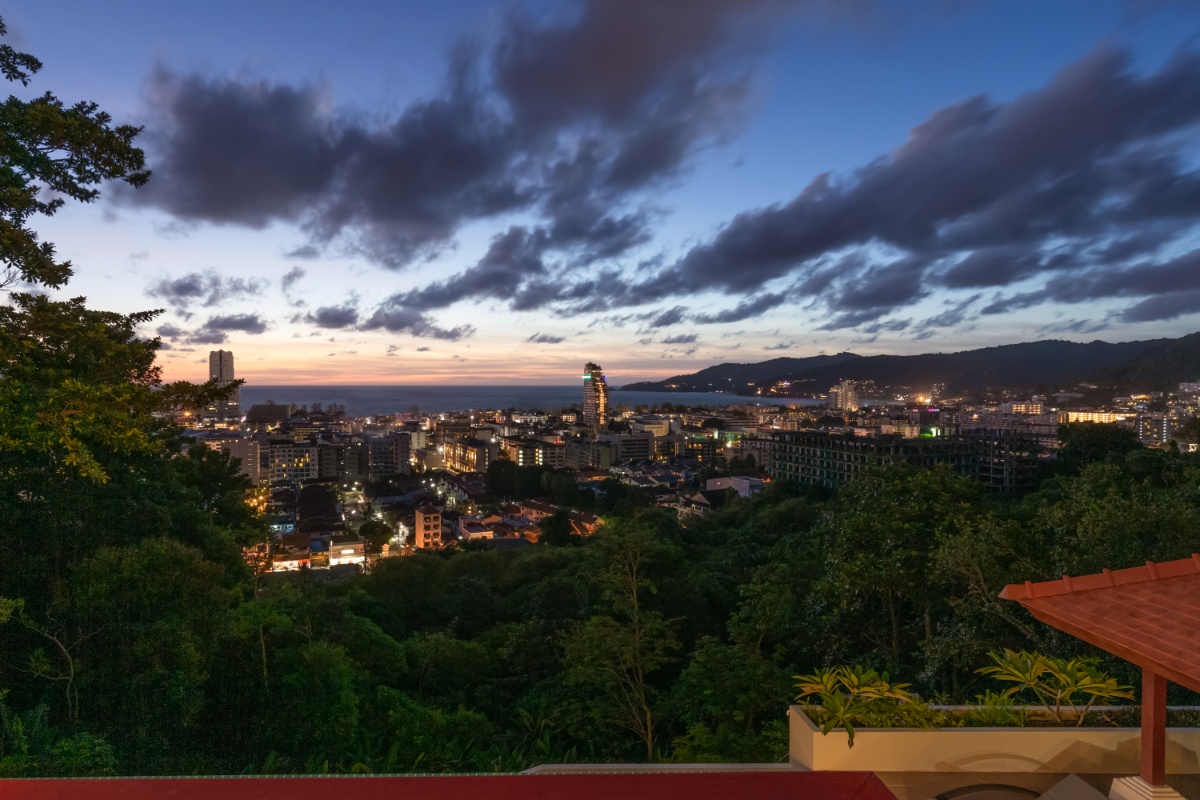 Facing west across the center of patong bay Villa Yoosook (SUC-1118) image