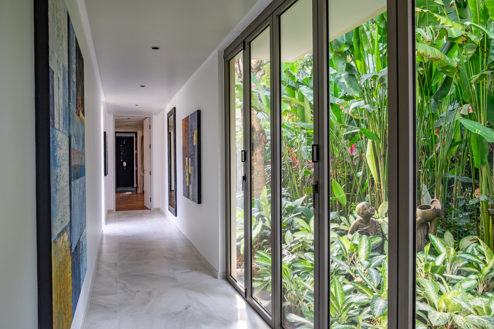 Luxury villa amidst spaciously lush tropical gardens (SUC-1122) image