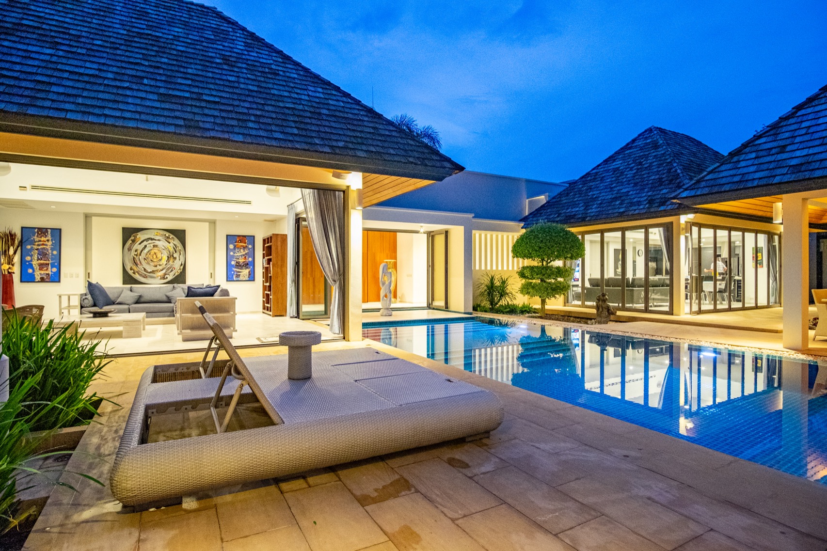 Luxury villa amidst spaciously lush tropical gardens (SUC-1122) image