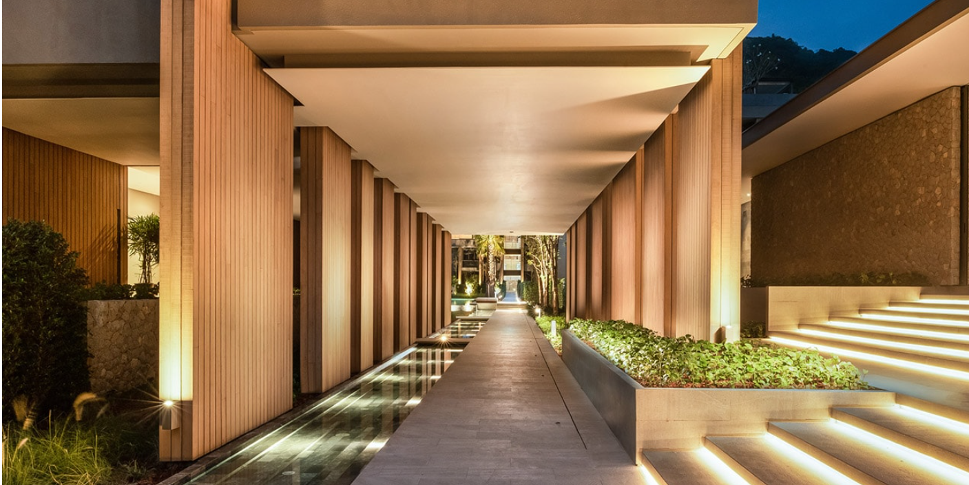 HOTEL MANAGED BEACHFRONT CONDOMINIUM IN KAMALA BEACH (SUP-1124) image