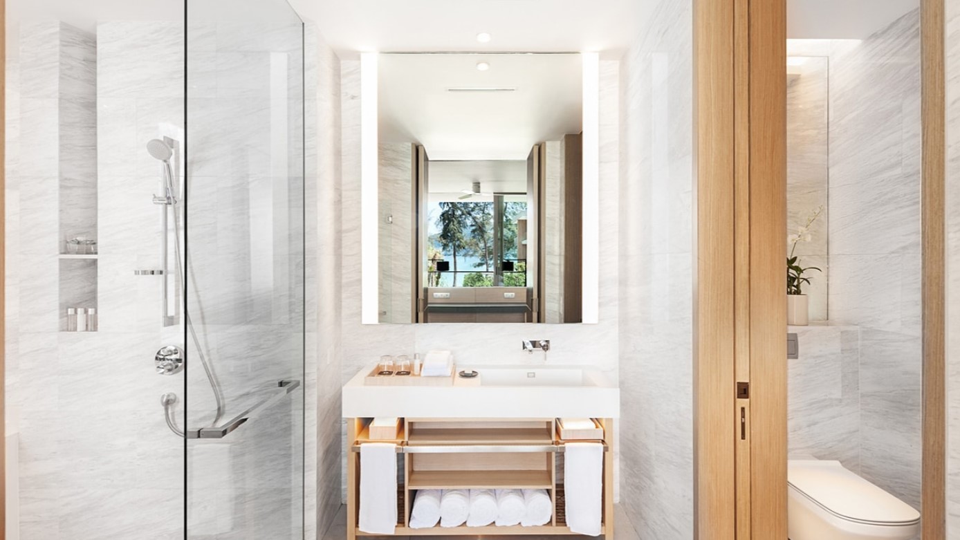 HOTEL MANAGED BEACHFRONT CONDOMINIUM IN KAMALA BEACH (SUP-1124) image