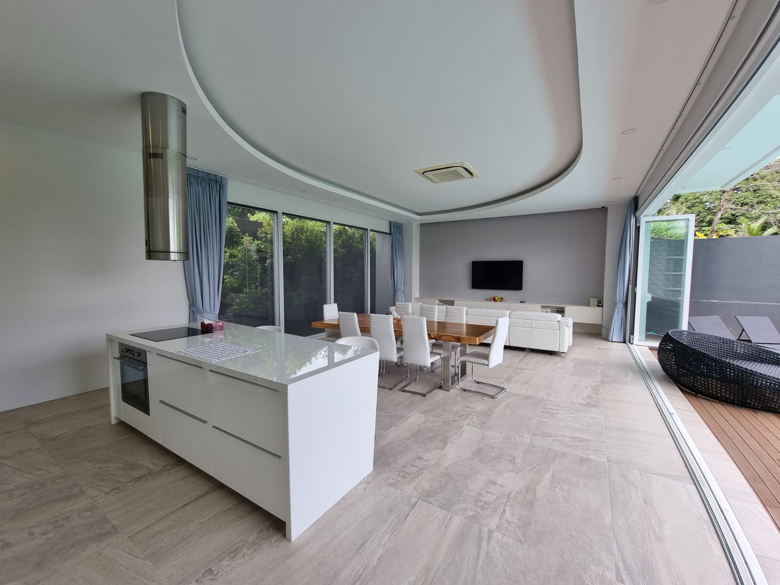 Modern 4 bedroom pool villa in pasak (SUD-1127) image