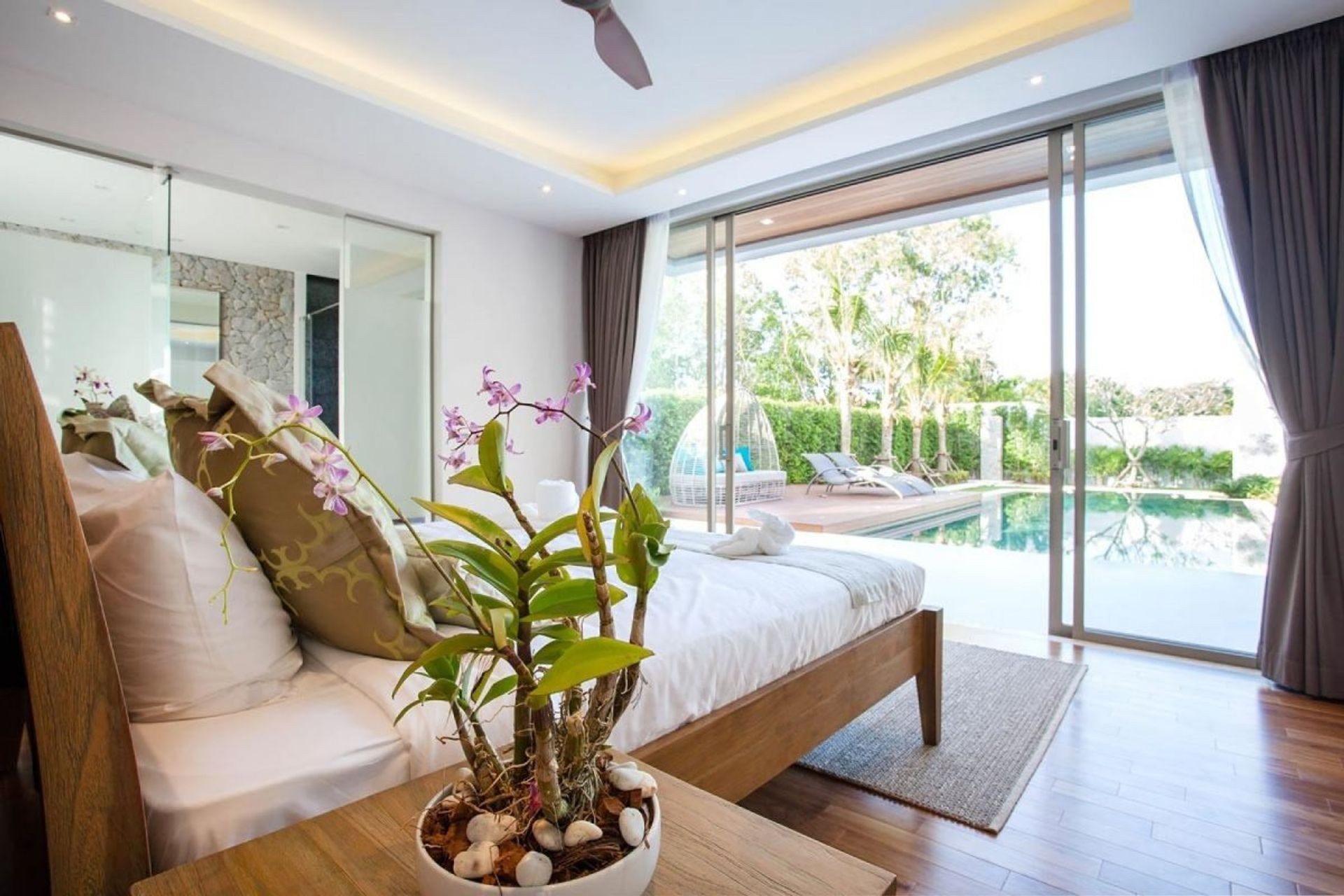 LUXURY LIVING  WITHIN THE NATURE BALINESE STYLE VILLA (SUP-1128) image