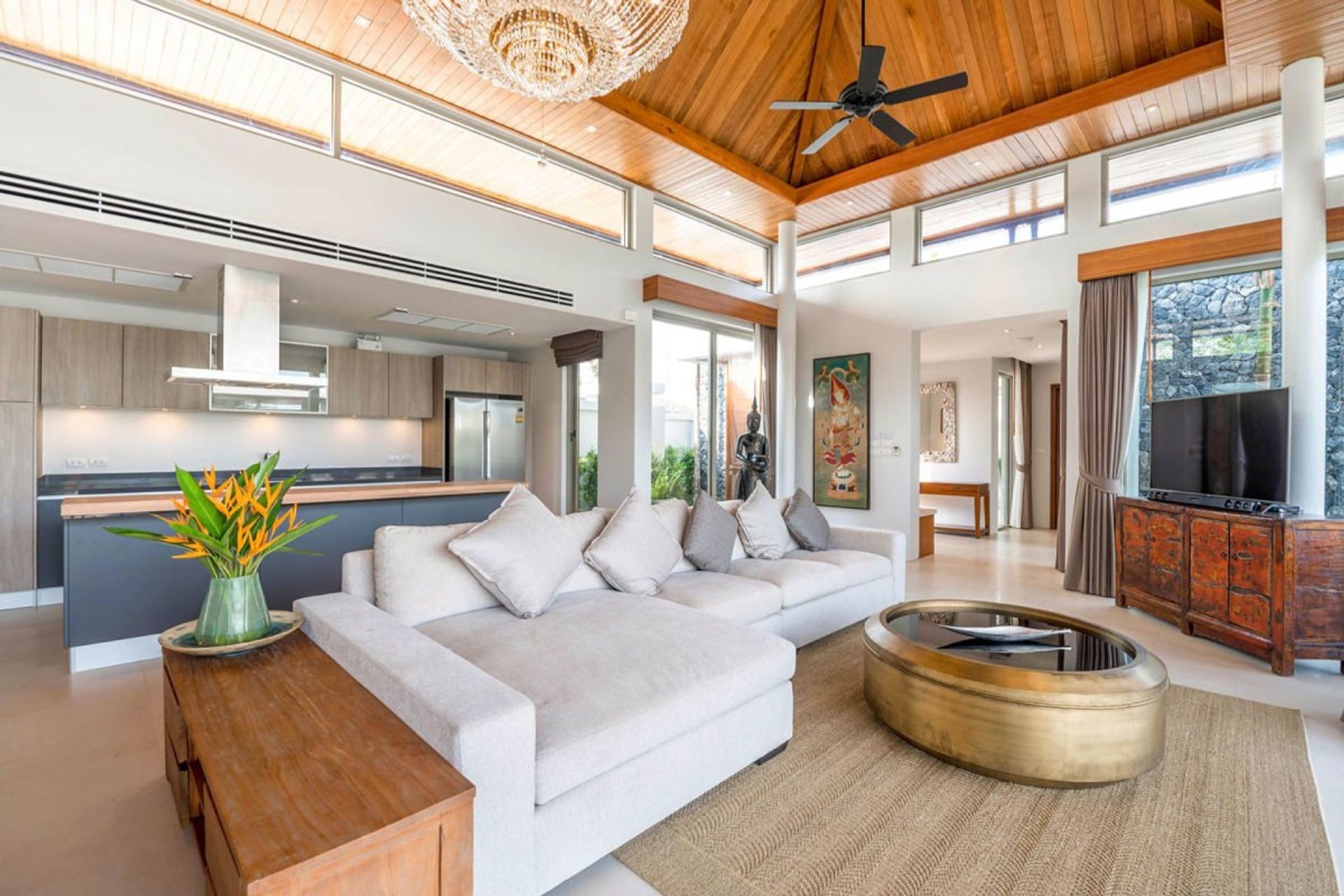 LUXURY LIVING  WITHIN THE NATURE BALINESE STYLE VILLA (SUP-1128) image
