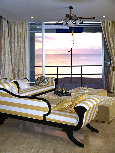 Absolute Beachfront Villa in Maikhao,Phuket (SUD-1133) image