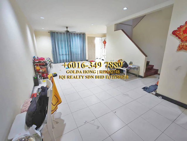 γFOR RENTγRiveria Kota Samarahan Partially Furnished Double Storey Terrace Intermediate House image