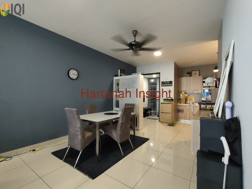 Aurora Residence Lakeside image