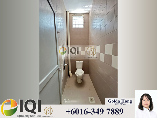 【FOR RENT】Kulas Satok Intermediate Ground Floor Shop For Rent near Digi Store & Clinics image