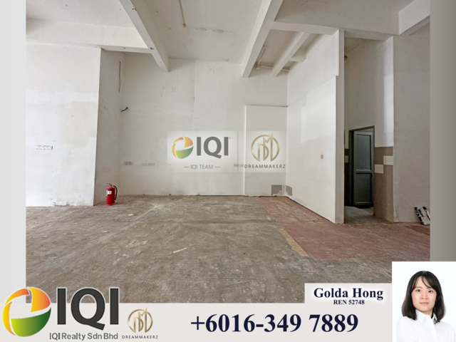 【FOR RENT】Kulas Satok Intermediate Ground Floor Shop For Rent near Digi Store & Clinics image