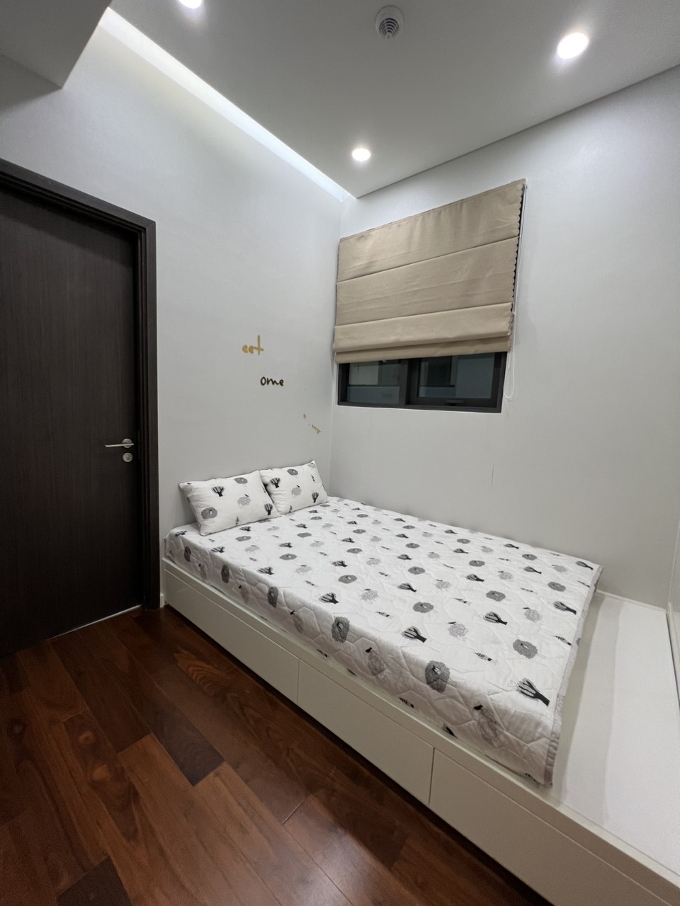 Q2 THAO DIEN, 4 BEDROOMS, FULLY FURNISHED, RIVER VIEW image