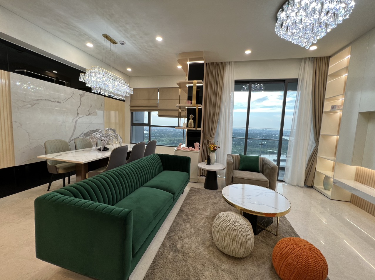 Q2 THAO DIEN, 4 BEDROOMS, FULLY FURNISHED, RIVER VIEW image