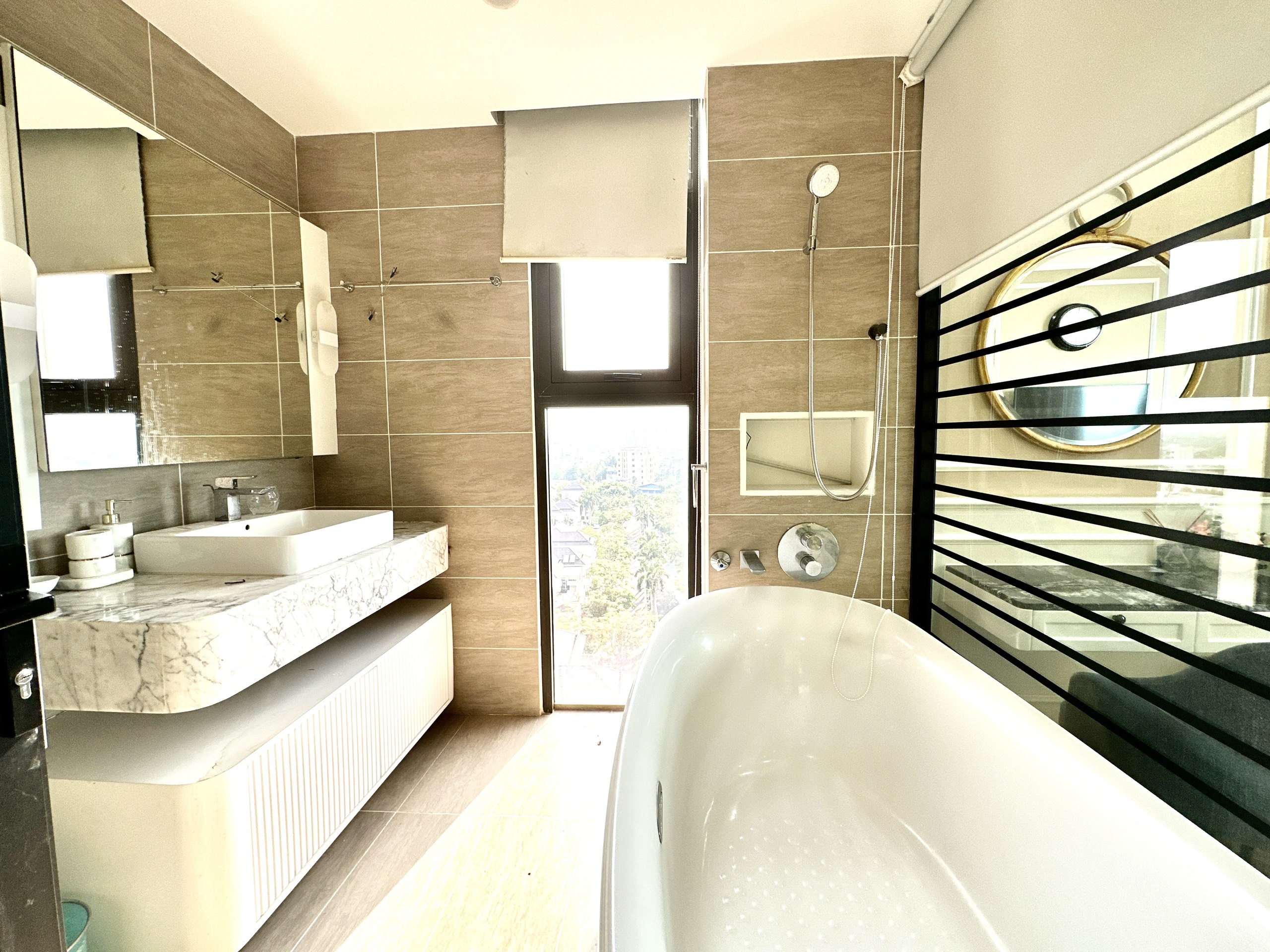 JAMILA KHANG ĐIỀN, 3 PHÒNG NGỦ, FULL NỘI THẤT XỊN, VIEW THE GLOBAL CITY image