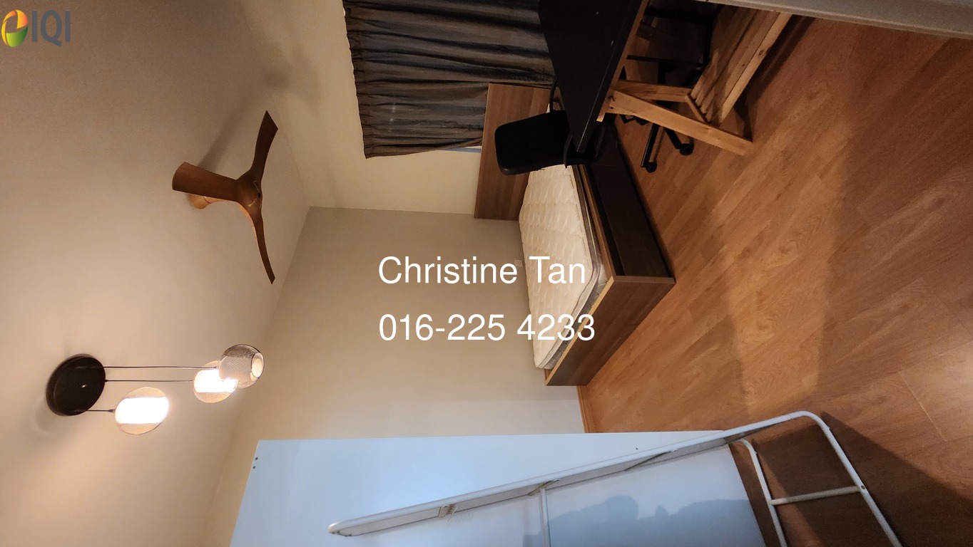 Metropolitan Square image