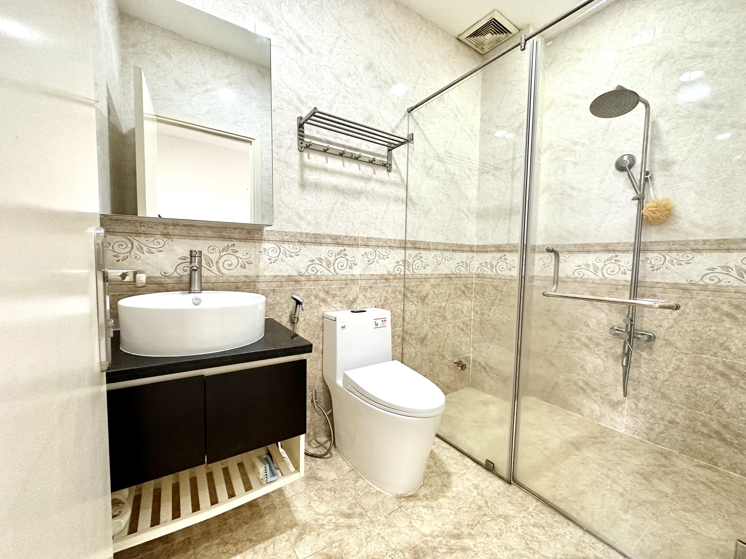 Melosa Khang Điền, 4 Phòng ngủ, 1 trệt 2 lầu, Full nội thất cao cấp, Gần công viên image