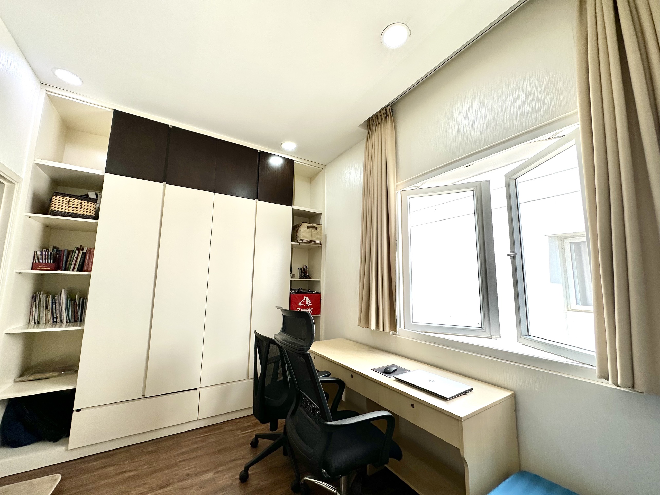 Melosa Khang Điền, 4 Phòng ngủ, 1 trệt 2 lầu, Full nội thất cao cấp, Gần công viên image