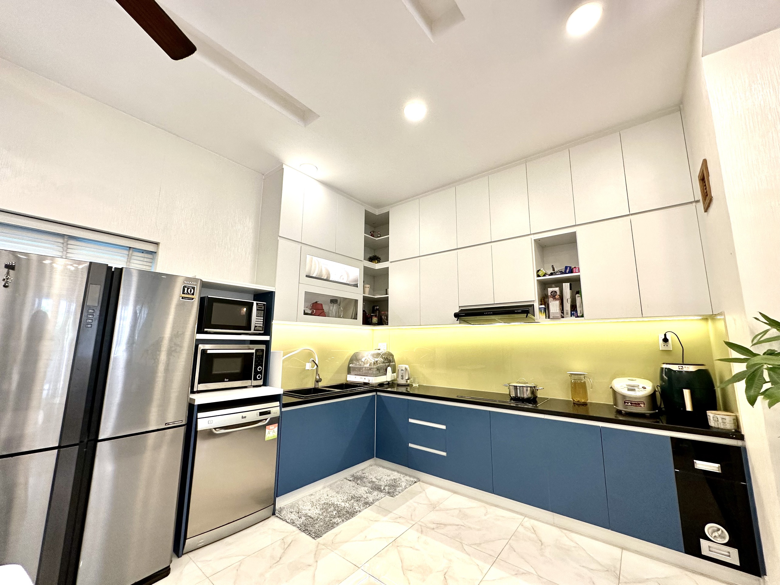 Melosa Khang Điền, 4 Phòng ngủ, 1 trệt 2 lầu, Full nội thất cao cấp, Gần công viên image