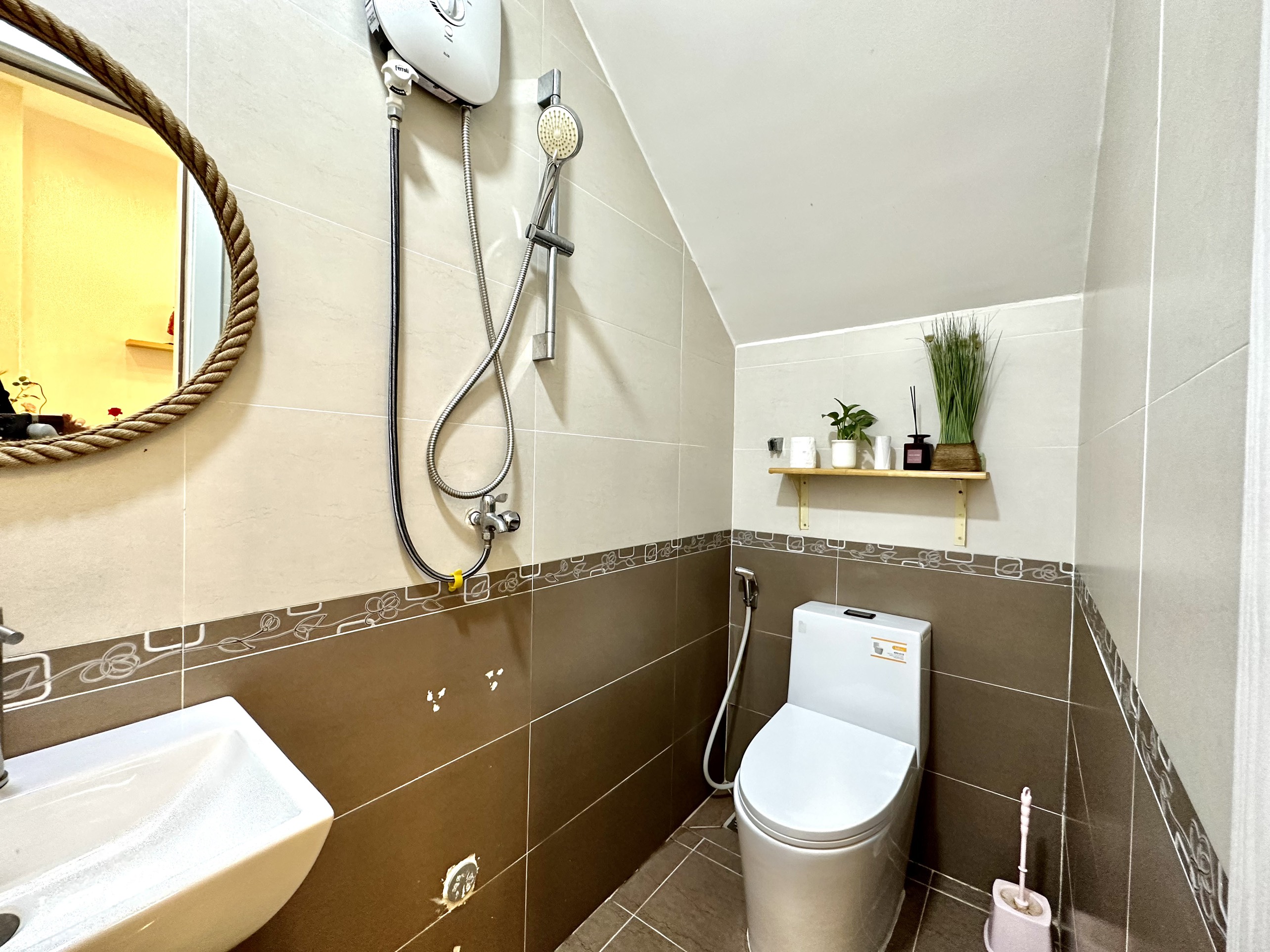 Melosa Khang Điền, 4 Phòng ngủ, 1 trệt 2 lầu, Full nội thất cao cấp, Gần công viên image