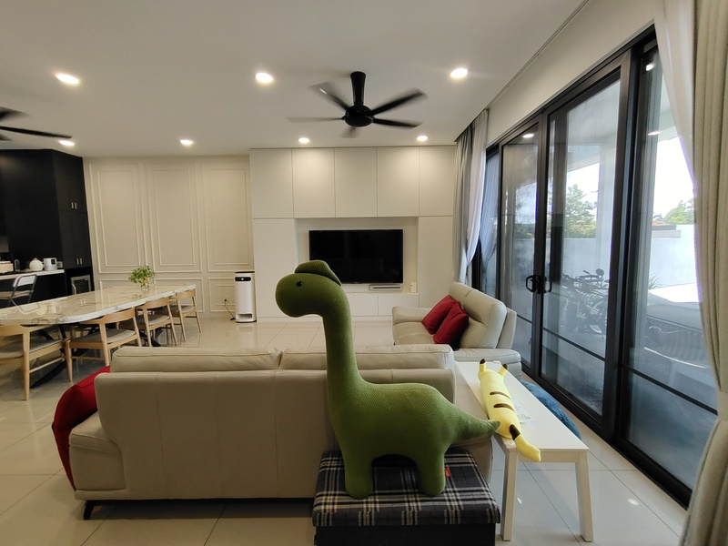 Lucent Residence @ twentyfive.7