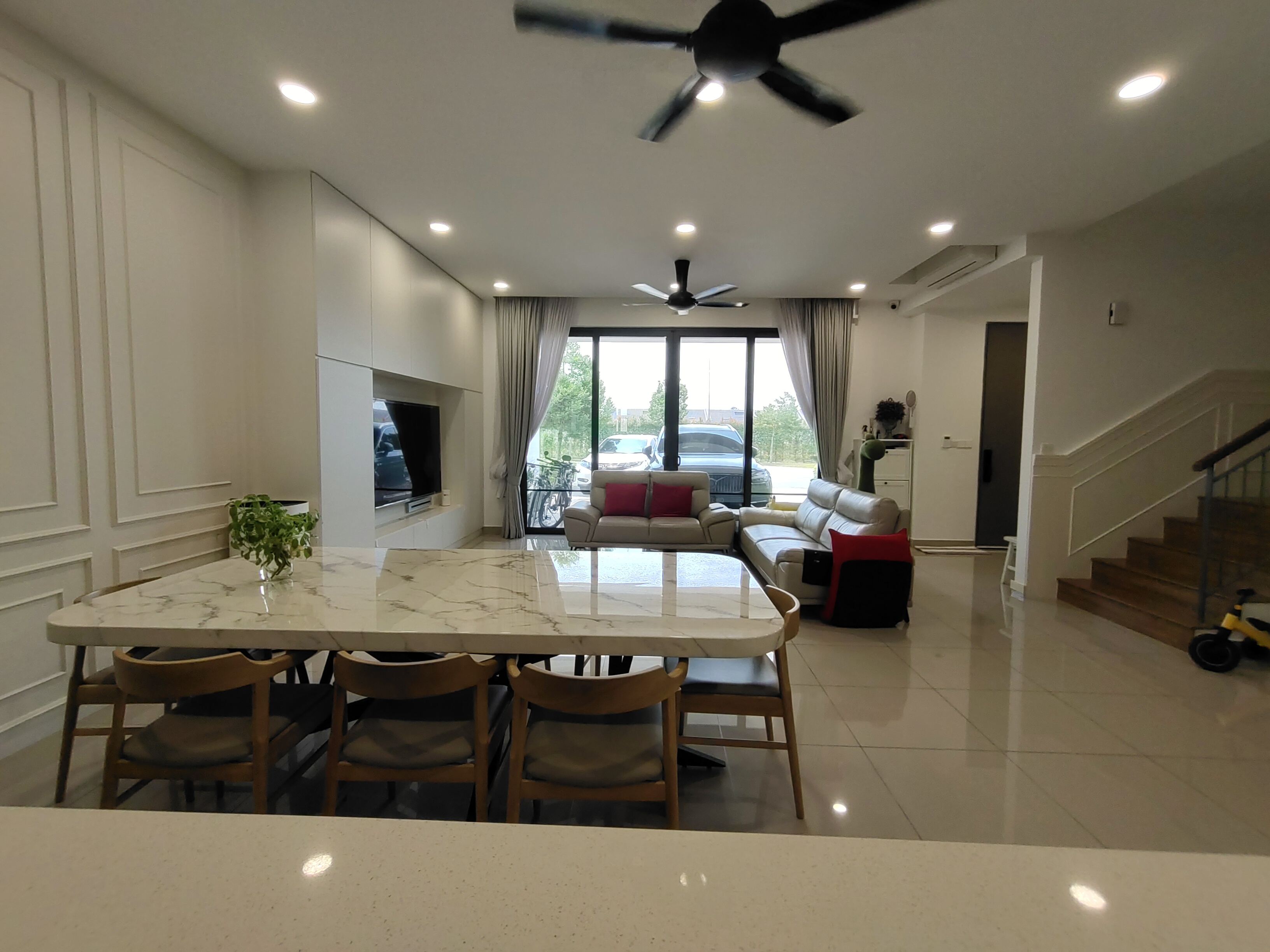 Lucent Residence @ twentyfive.7 image