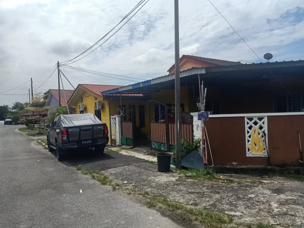 SINGLE STOREY CORNER LOT AT KAMUNTING FOR SALE image