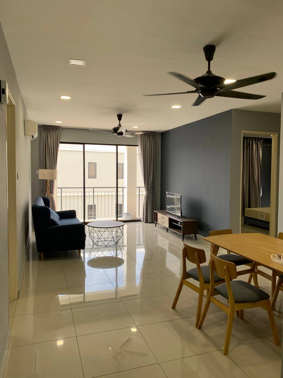 Upper East @ Tiger Lane image