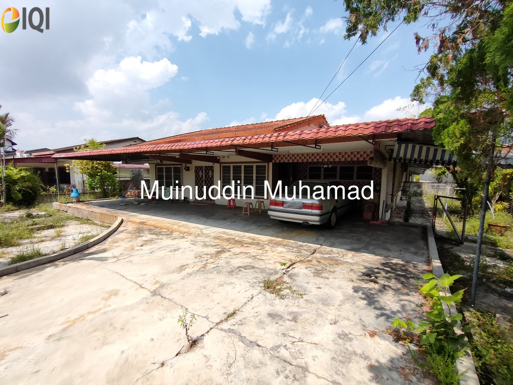 Single Storey Bungalow House at Eastern Garden Teluk Intan Perak image