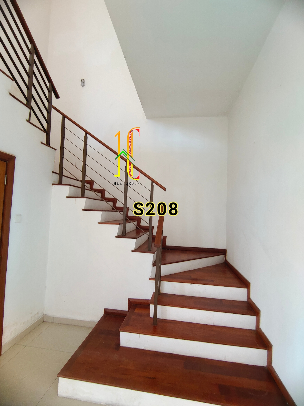 Glenmarie Cove image