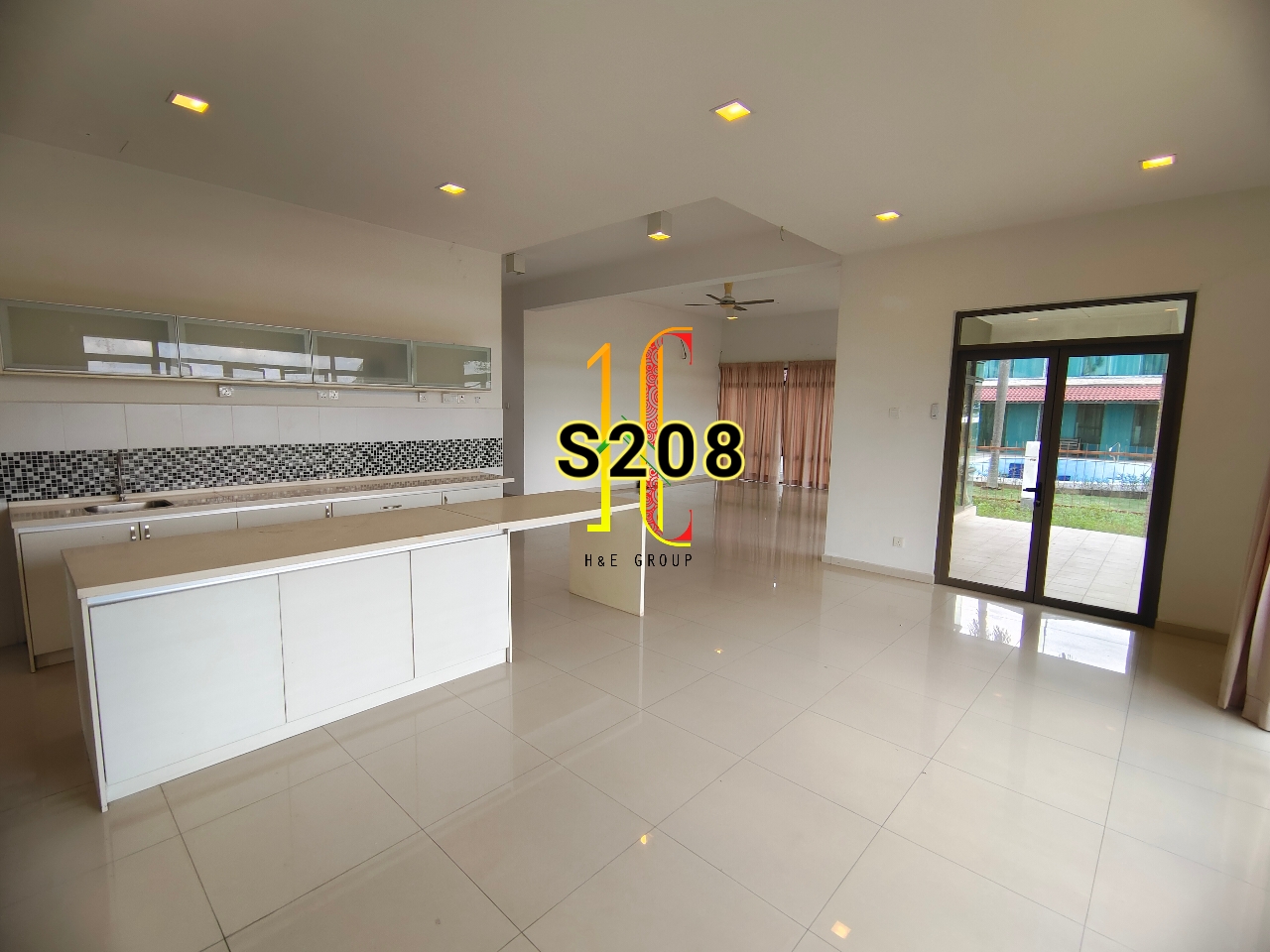 Glenmarie Cove image