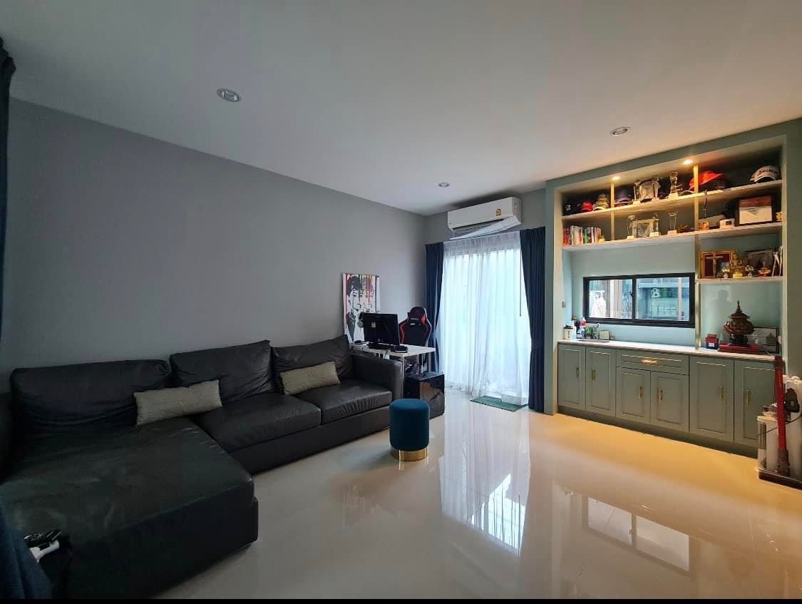 Townhome for sale Pleno Sukhumvit-Bangna  image