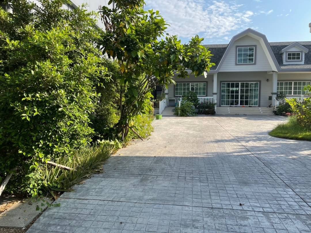 House for sale, own build in downtown at Bearing 41 image