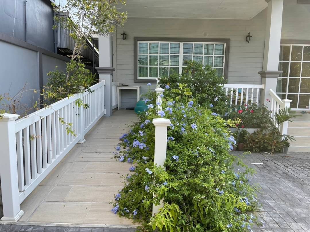 House for sale, own build in downtown at Bearing 41 image