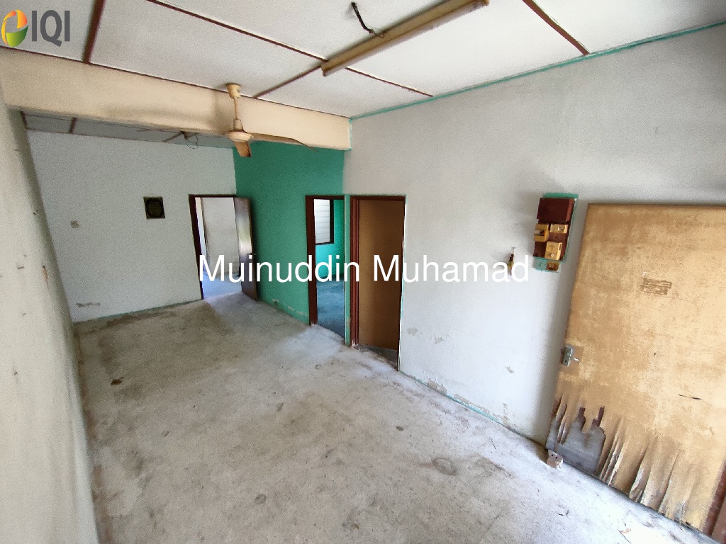 Corner Lot Taman Tun Sambathan Sungai Siput Perak image