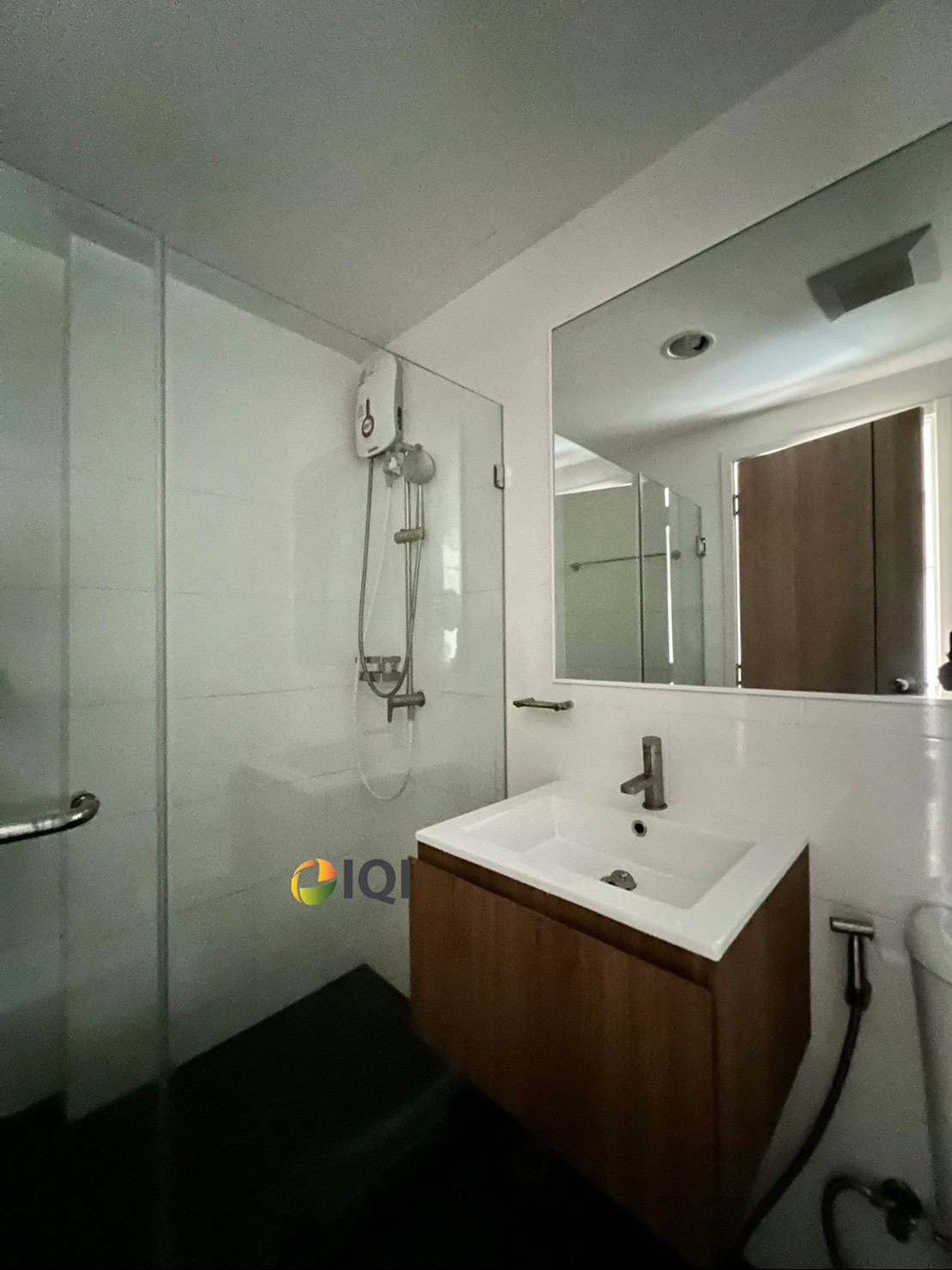 The Excel Groove Lasalle 52 Alley Condo for sale  image