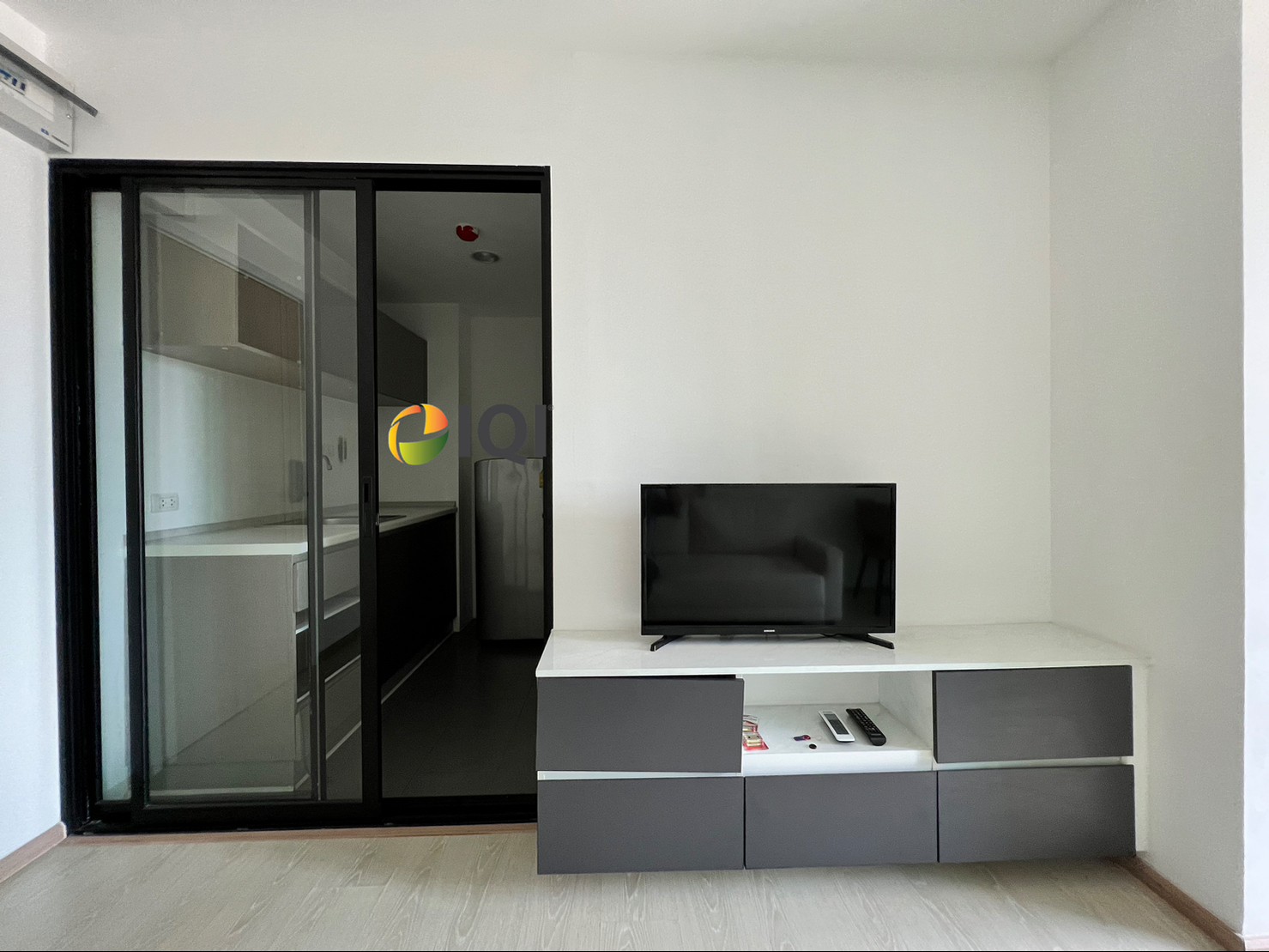 The Excel Groove Lasalle 52 Alley Condo for sale  image