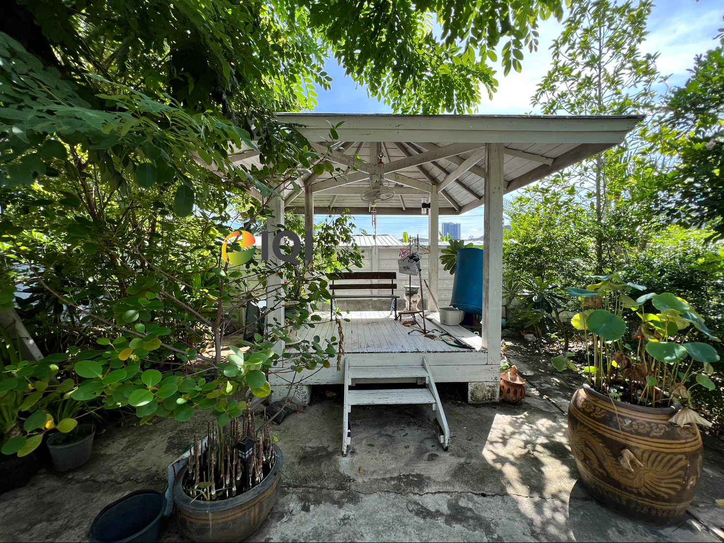 Sale and Rent own built single storey house at the entrance of Soi Bearing 58 image