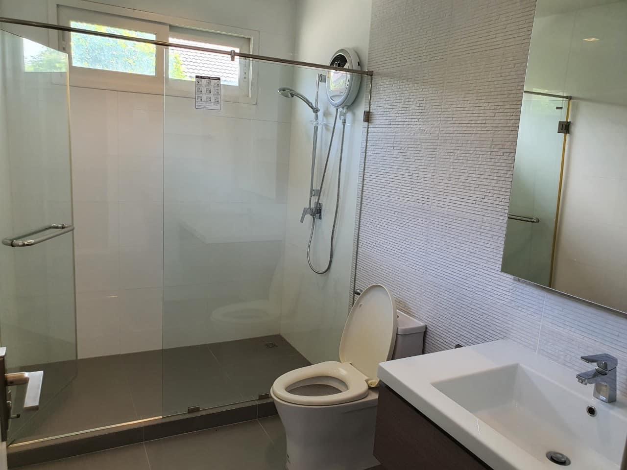 House for rent Laddarom Village Bangna-Trad km.7 image