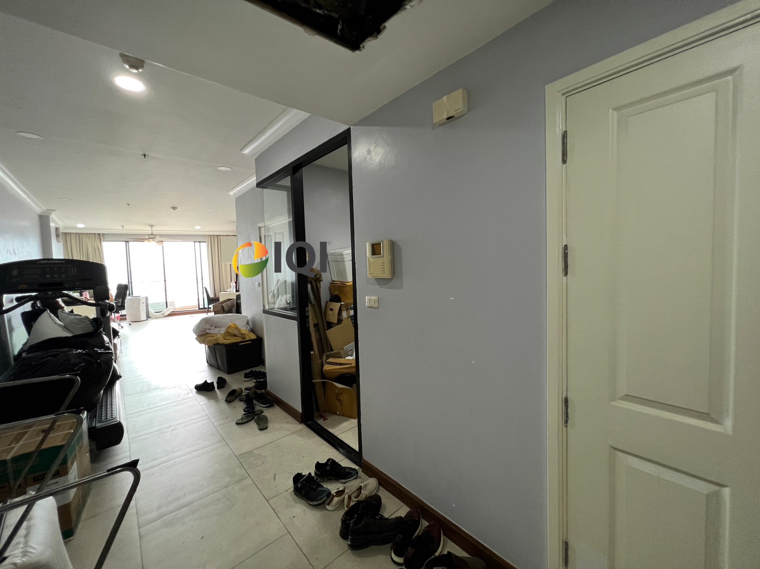 For sale condo Supalai Casa Riva Fronte 1 image