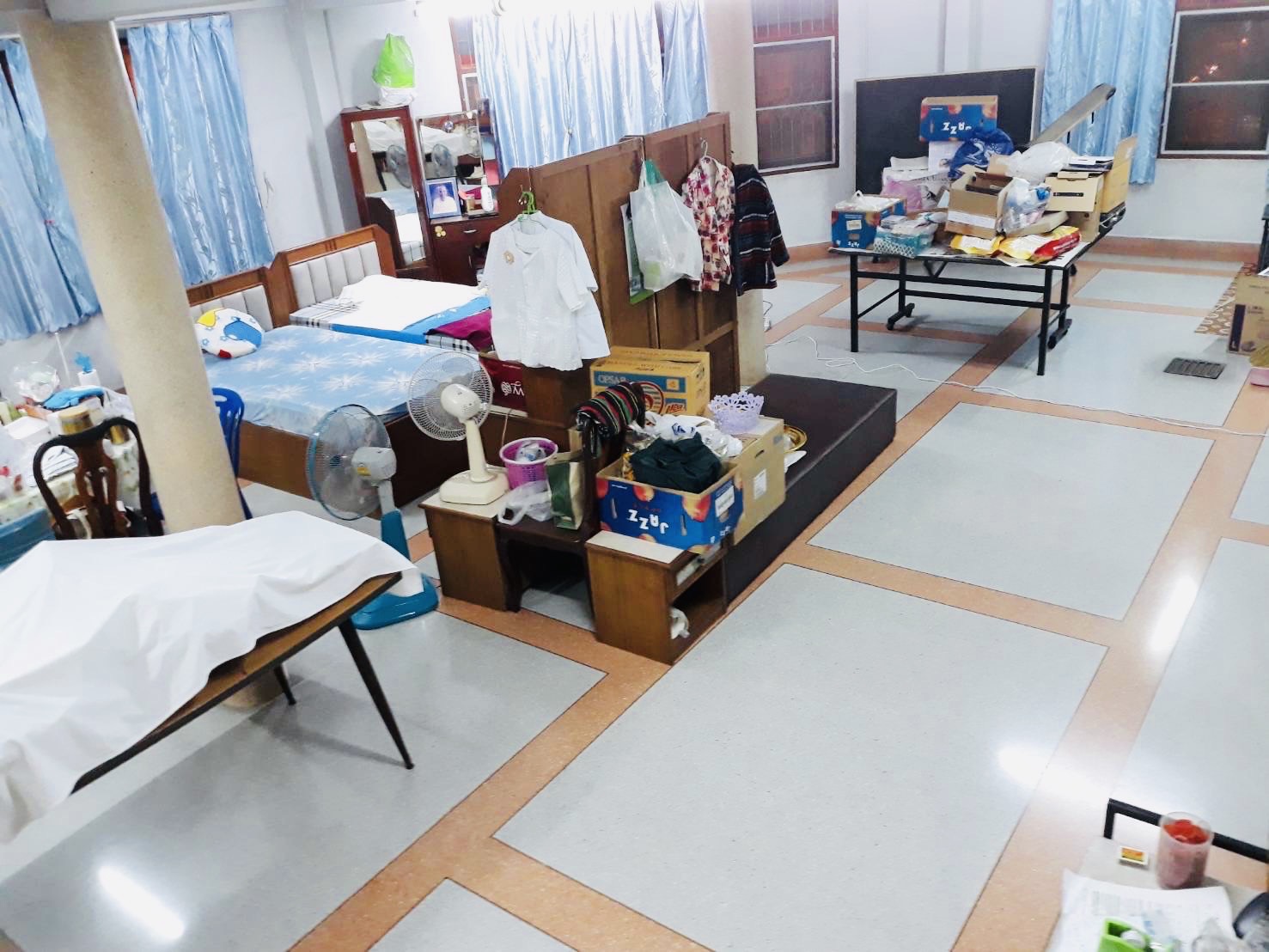 For sale Commercial building 5 storey, 2 booths image