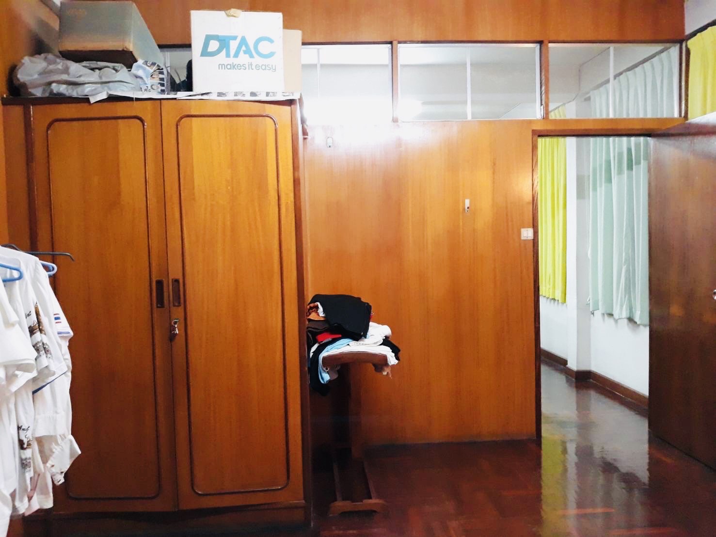 For sale Commercial building 5 storey, 2 booths image