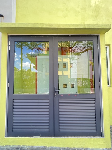 Seremban 2 , Commercial Building 5 Storey  Warehouse Showroom Negeri Sembilan image