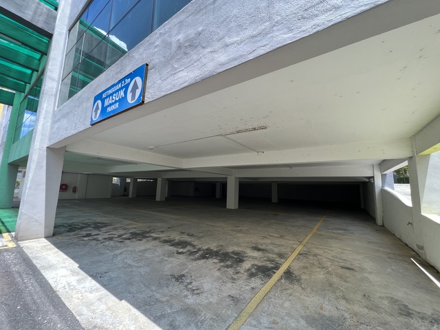 Seremban 2 , Commercial Building 5 Storey  Warehouse Showroom Negeri Sembilan image
