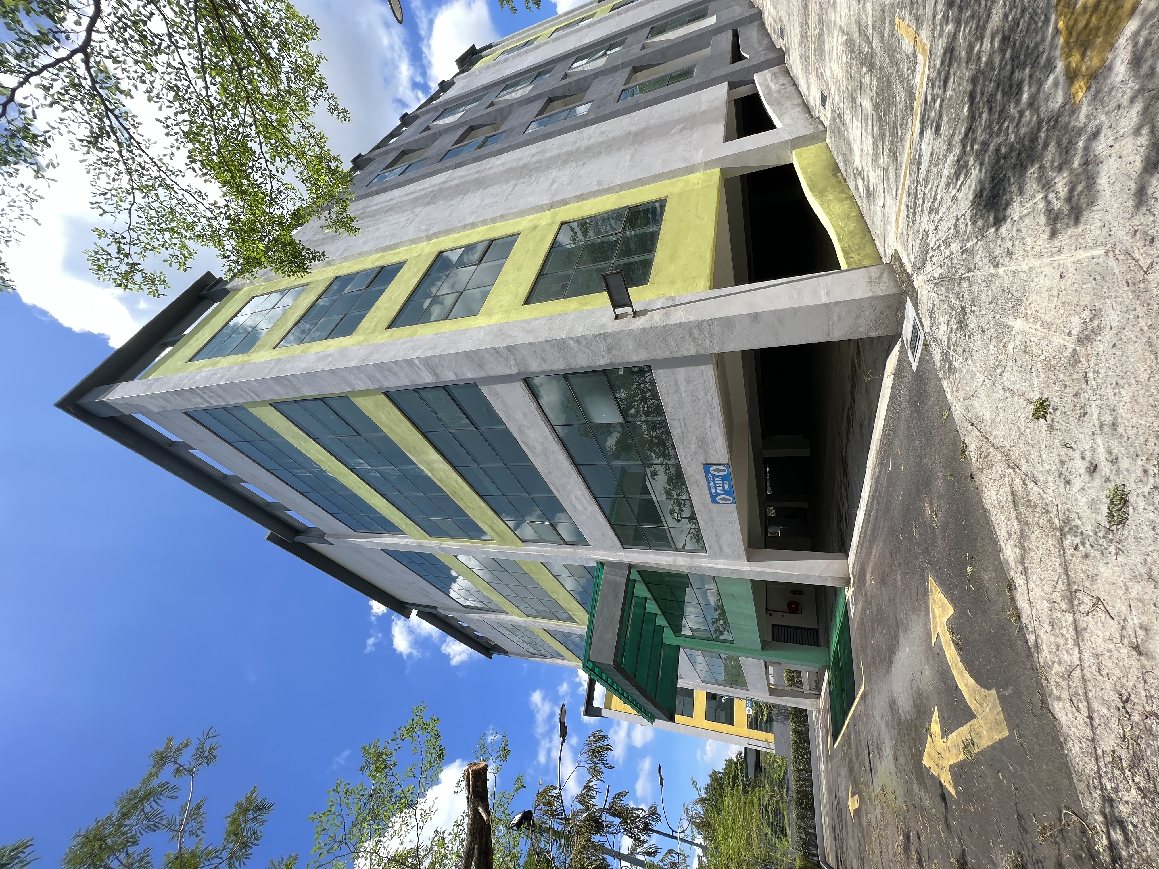 Seremban 2 , Commercial Building 5 Storey  Warehouse Showroom Negeri Sembilan image